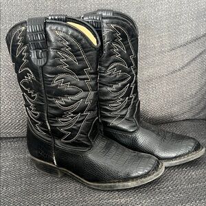 Black Youth Western Cowboy Boots - Size 1
